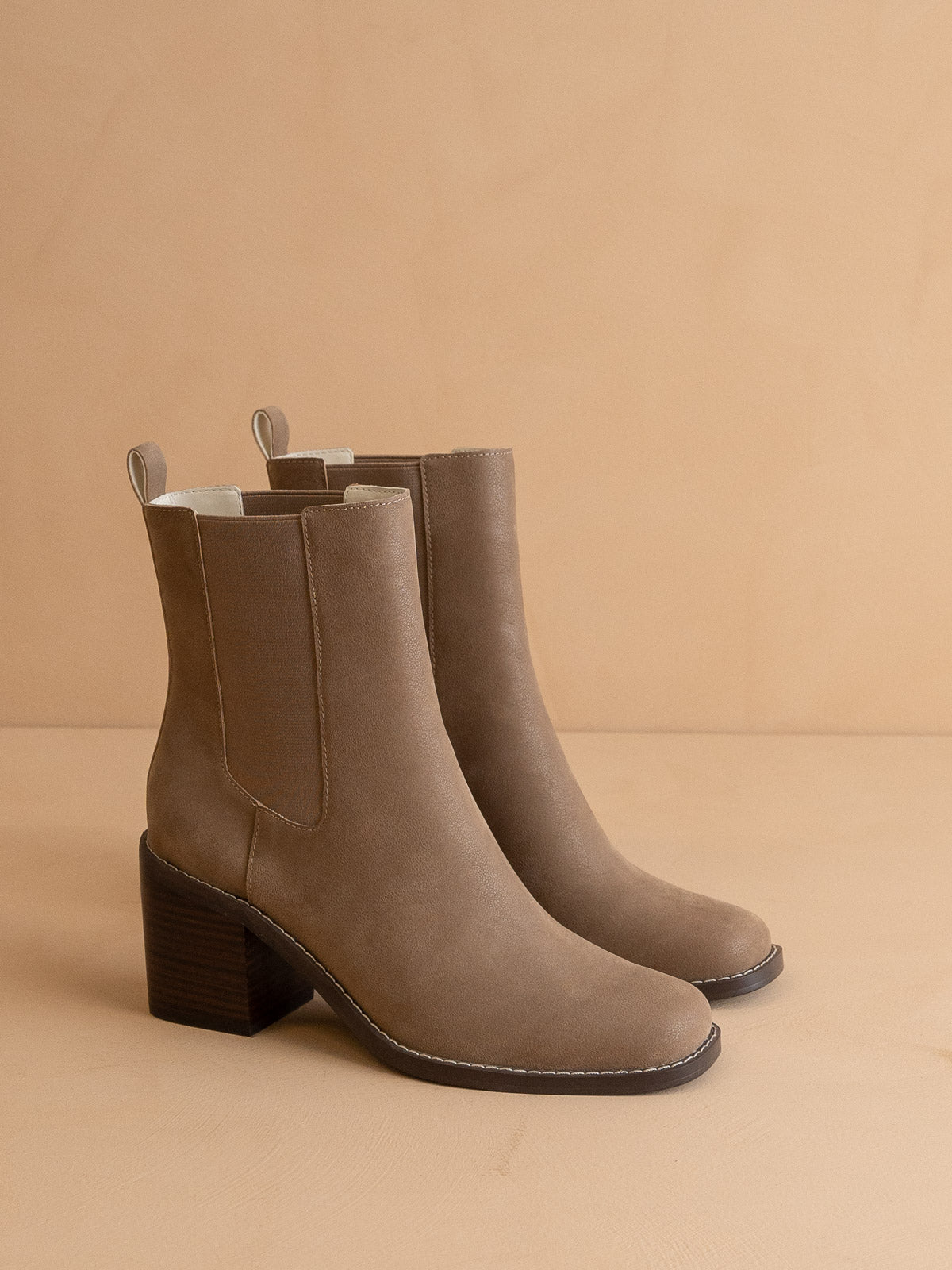 The Dakota | Dark Taupe Heeled Chelsea Bootie