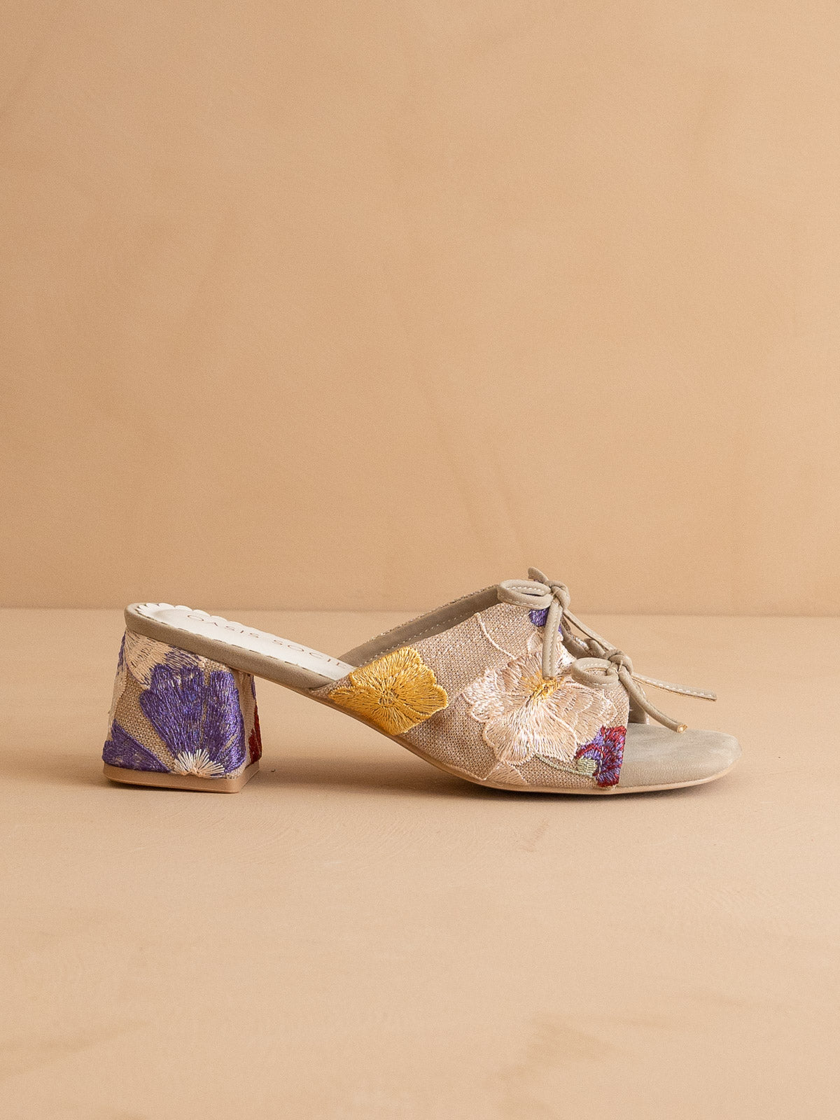 The Emerald | Floral Double Bow Peep Hole Sandal