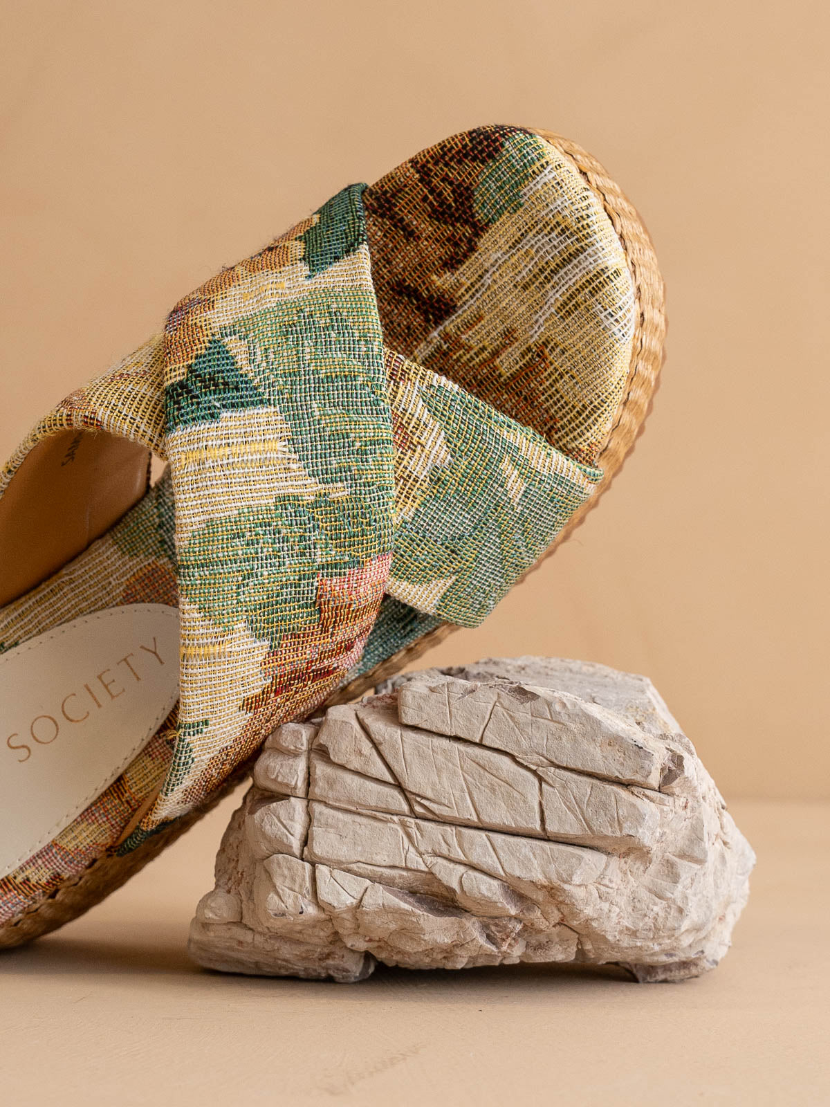 The Fresno | Floral Raffia Platform Sandal