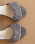 The Hadley | Grey Feather Heels
