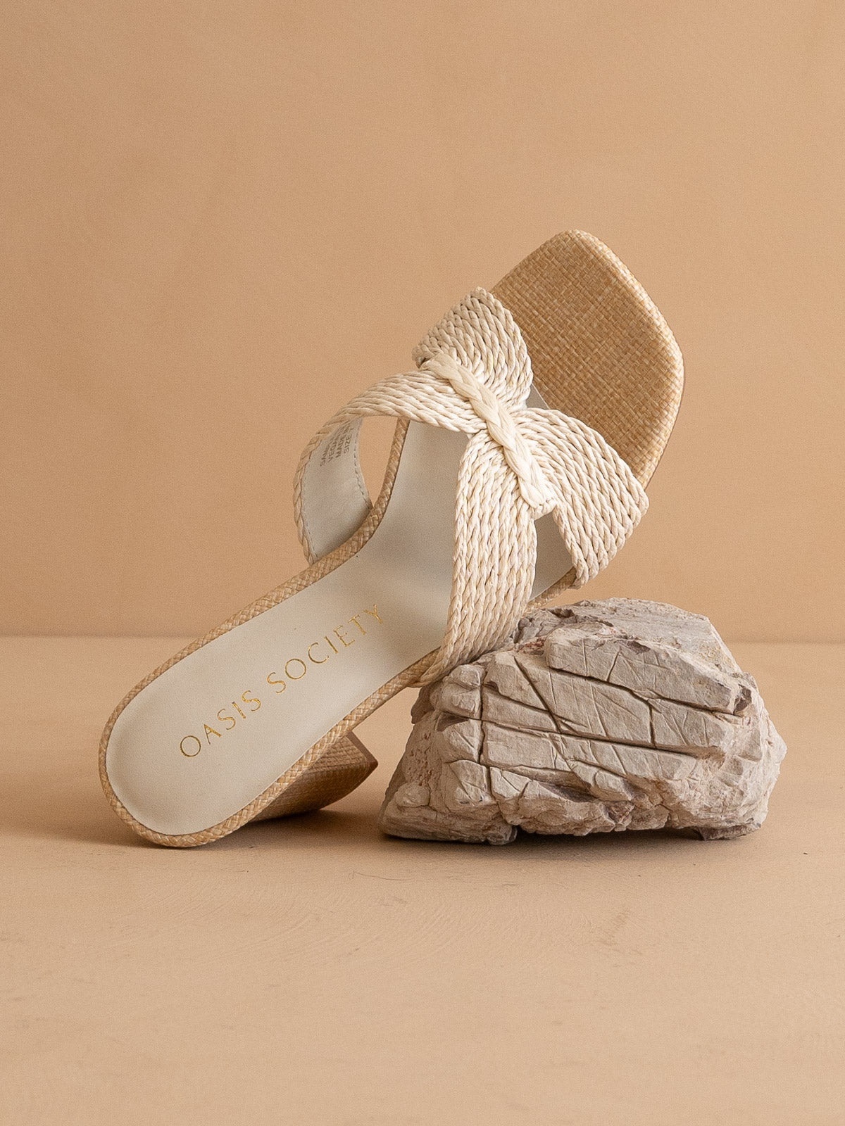 The Santiago | Off White Raffia Heel