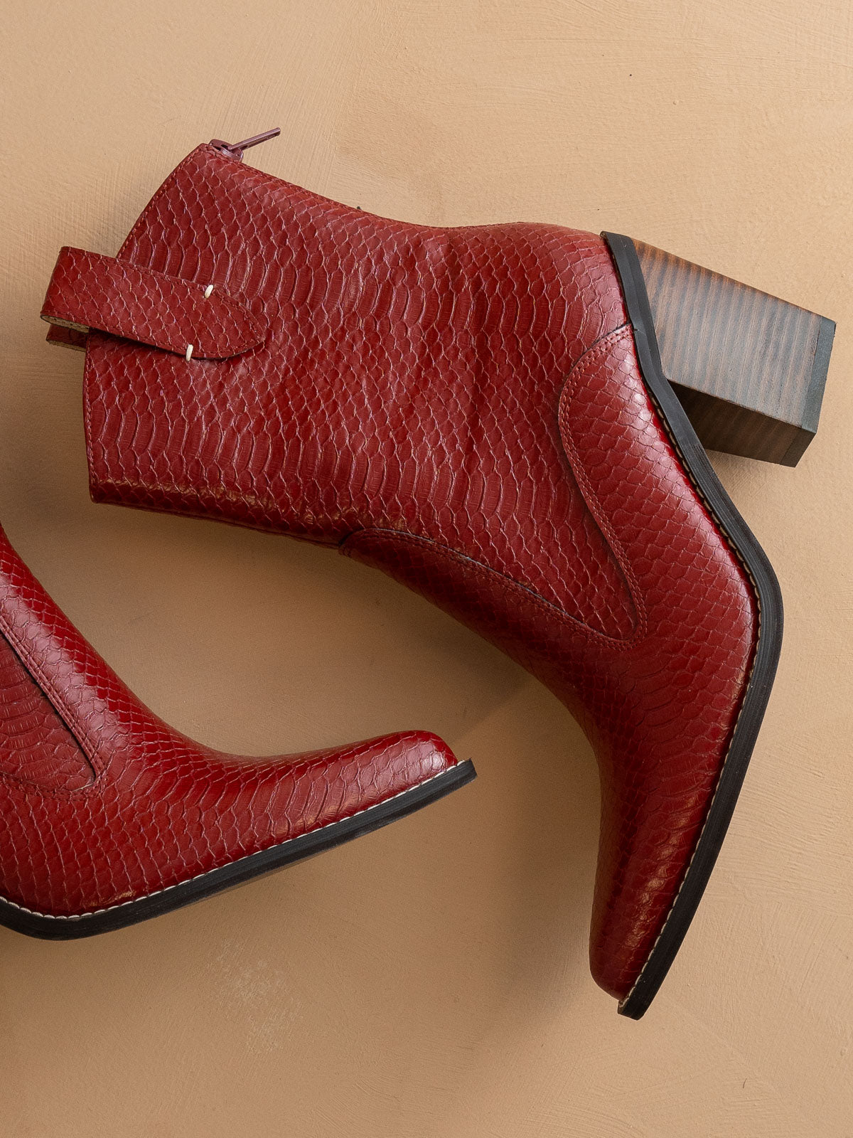 The Tara | Red Two paneled western boot
