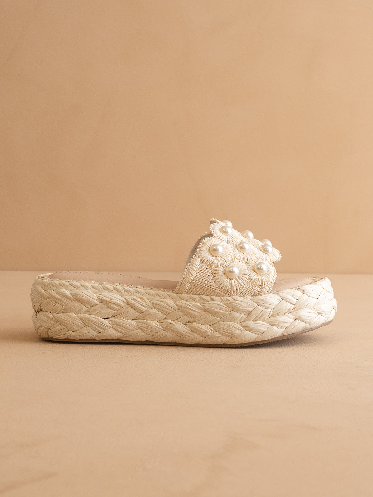 The Candice | Ivory Floral Raffia Platform Slide