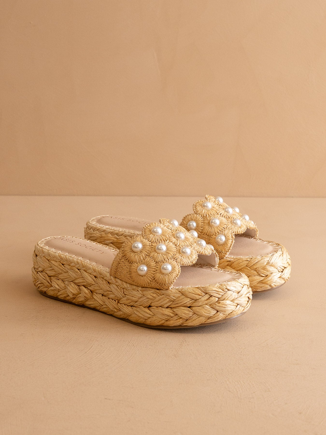 The Candice | Natural Floral Raffia Platform Slide