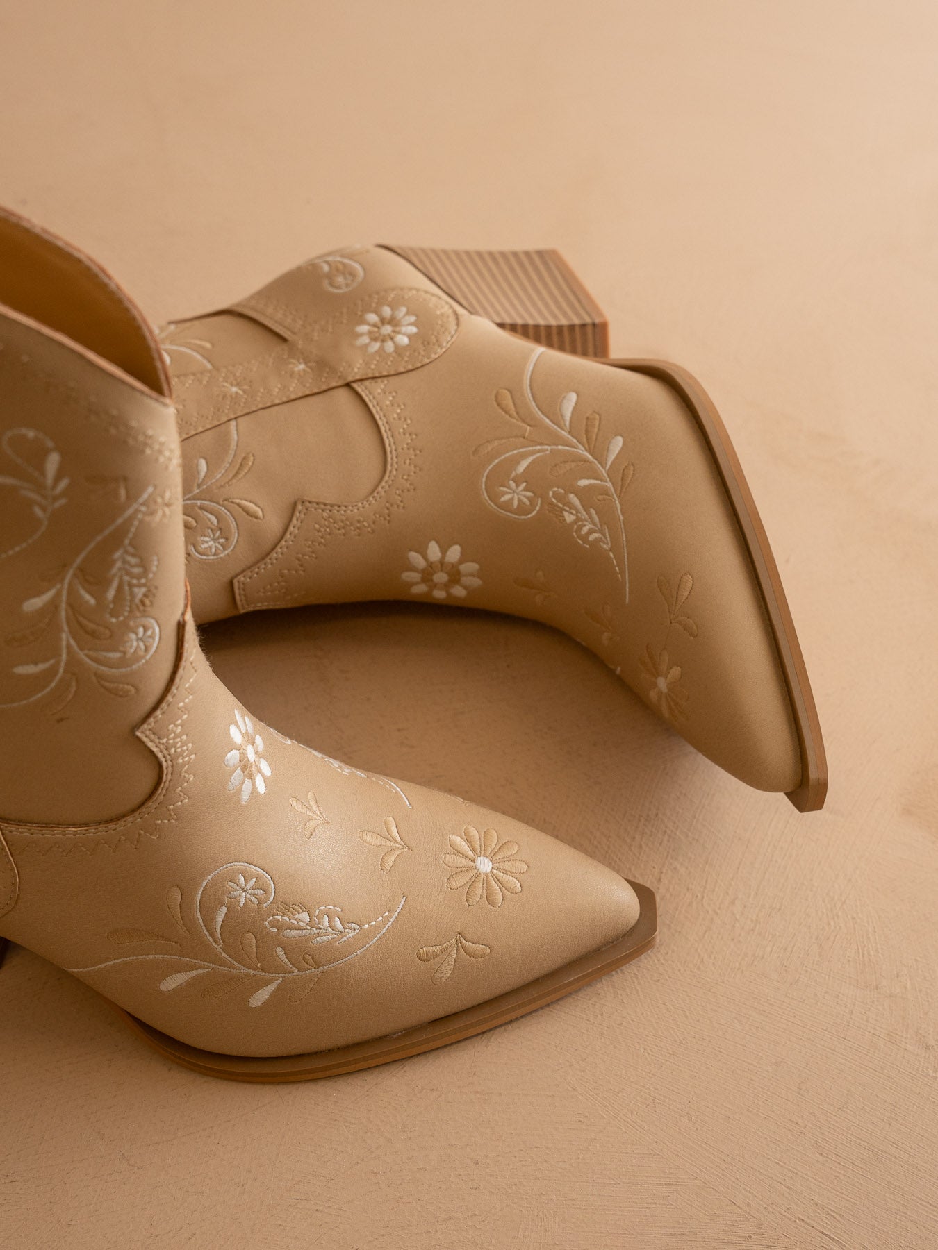 The Darlene | Almond Floral Embroidered Western Boot