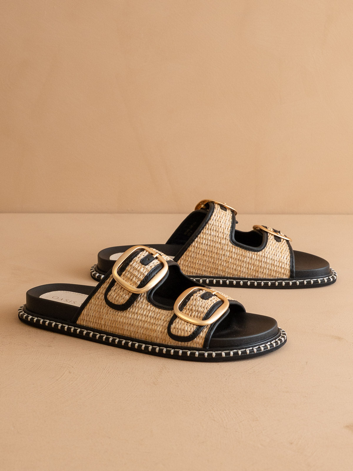 The Daytona | Black a Two-Tone Raffia Gold Buckle Sandal