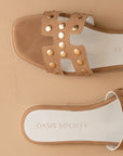 The Evelynne | Camel Studded H Band Slides