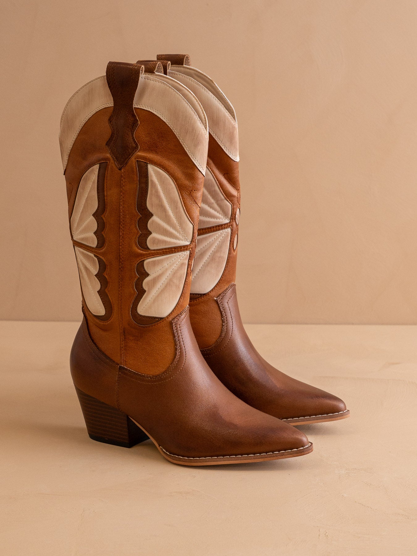 The Fairy | Camel Western Boot in Suede with Butterfly Inlay