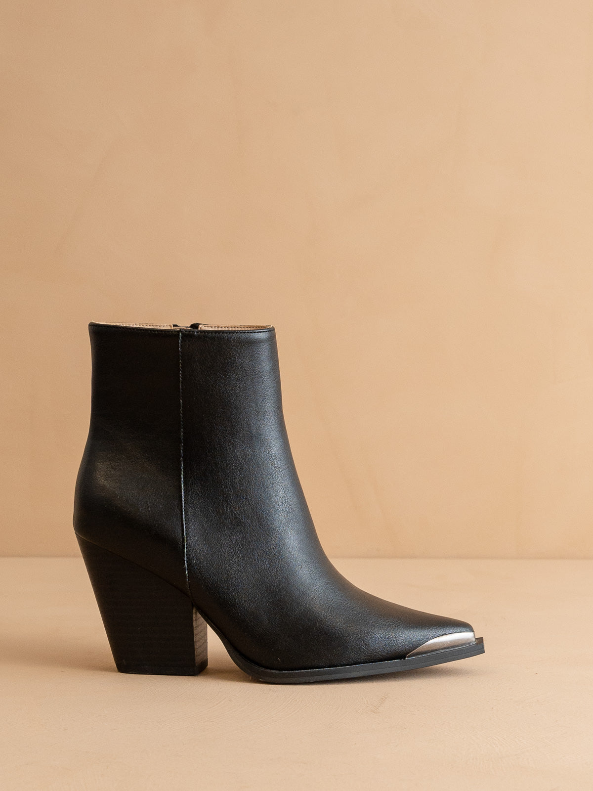 The Frankie | Black Pointed Toe Cap Bootie