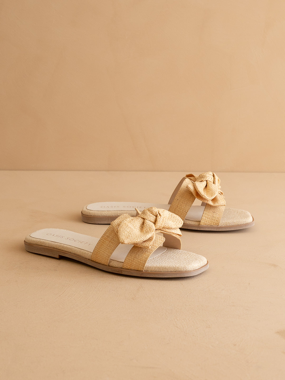 The Ginny | Natural Textured Bow Slide