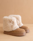The Johanna | Latte Fur Platform Boot