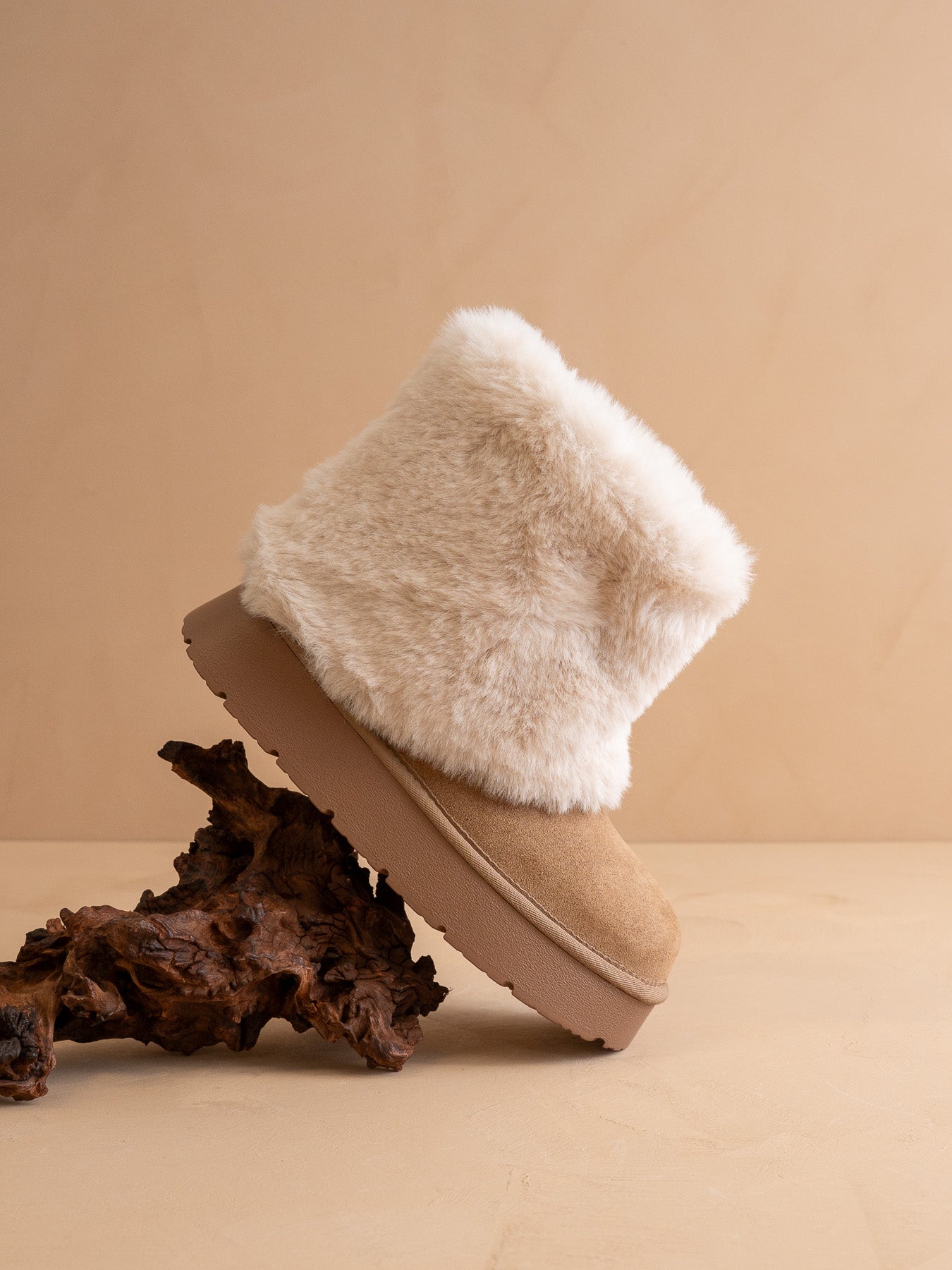 The Johanna | Latte Fur Platform Boot