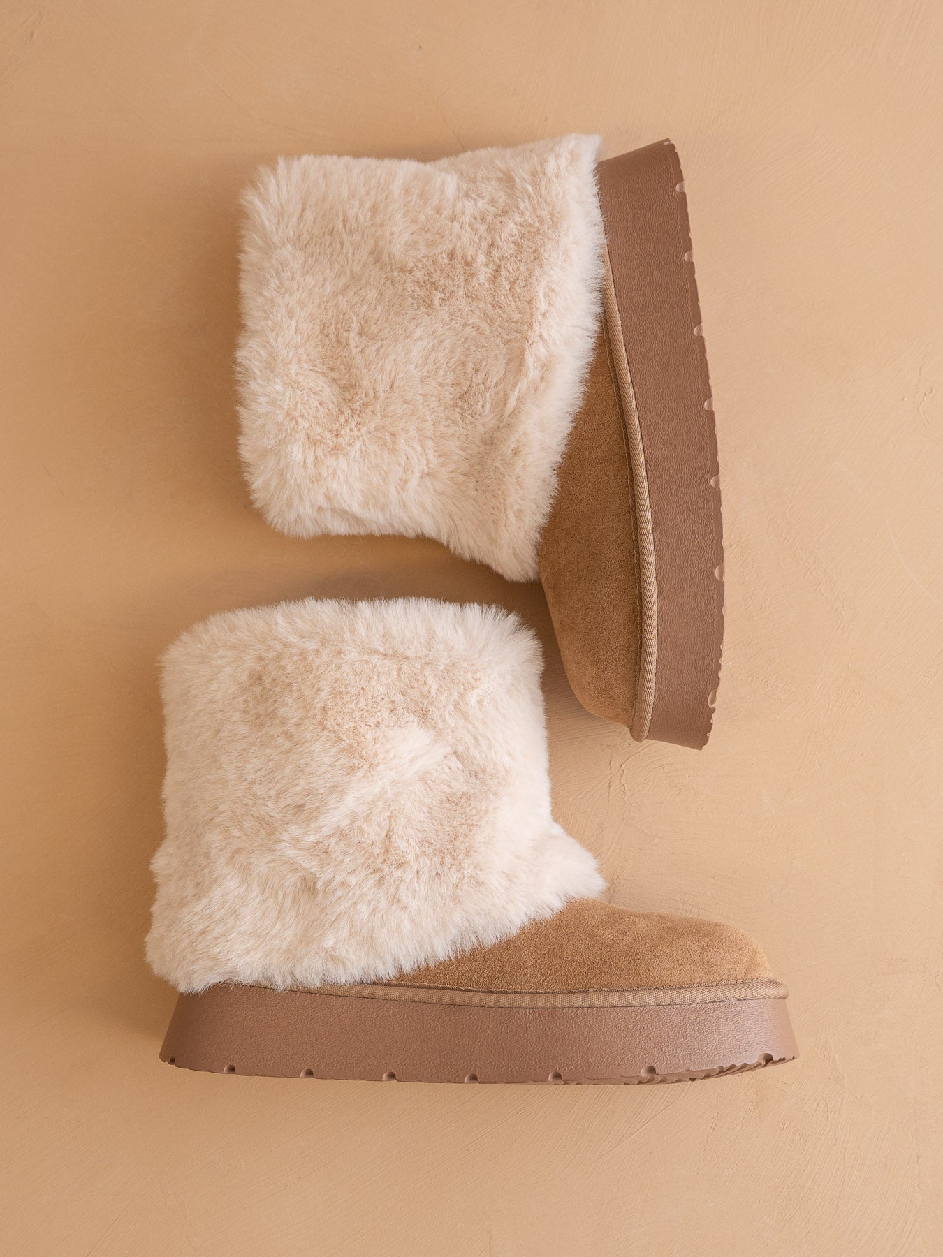The Johanna | Latte Fur Platform Boot