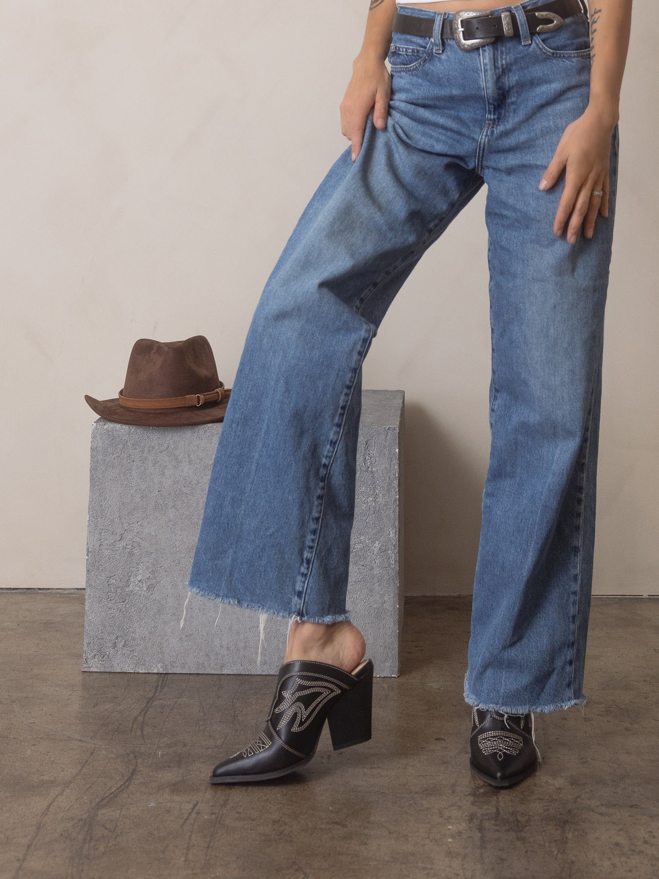 The Kiara | Black Western Inspired Heeled Mule