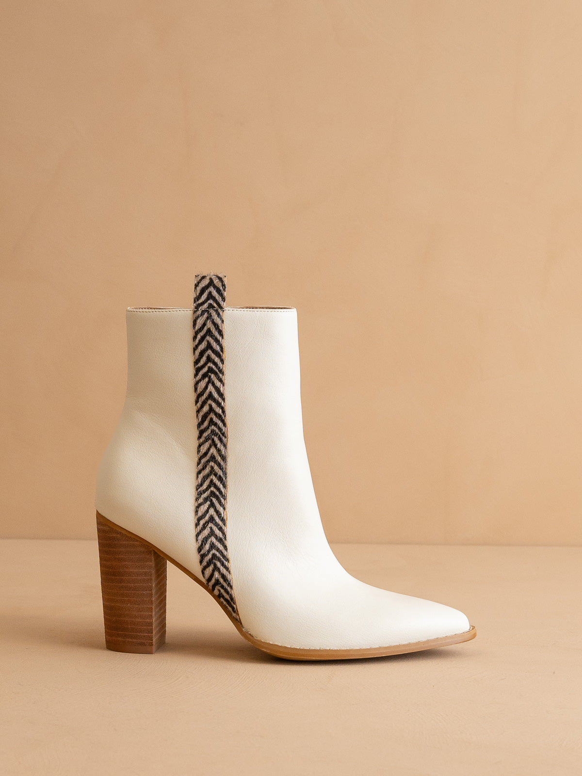 The Lana | Beige Animal Print Detailed Bootie