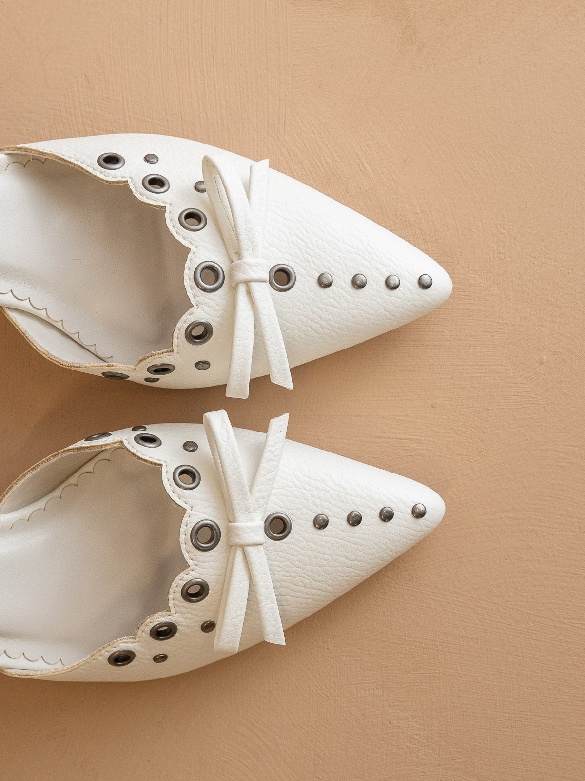 The Meridian | White Kitten Heel