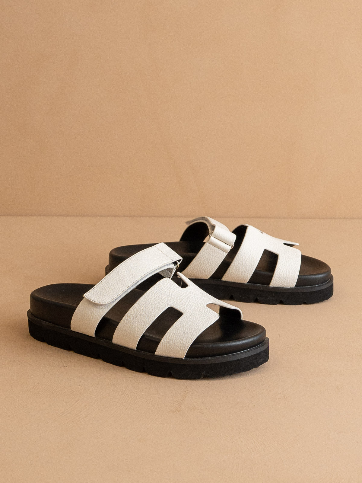 The Nice | White Bold and Comfortable Sandal