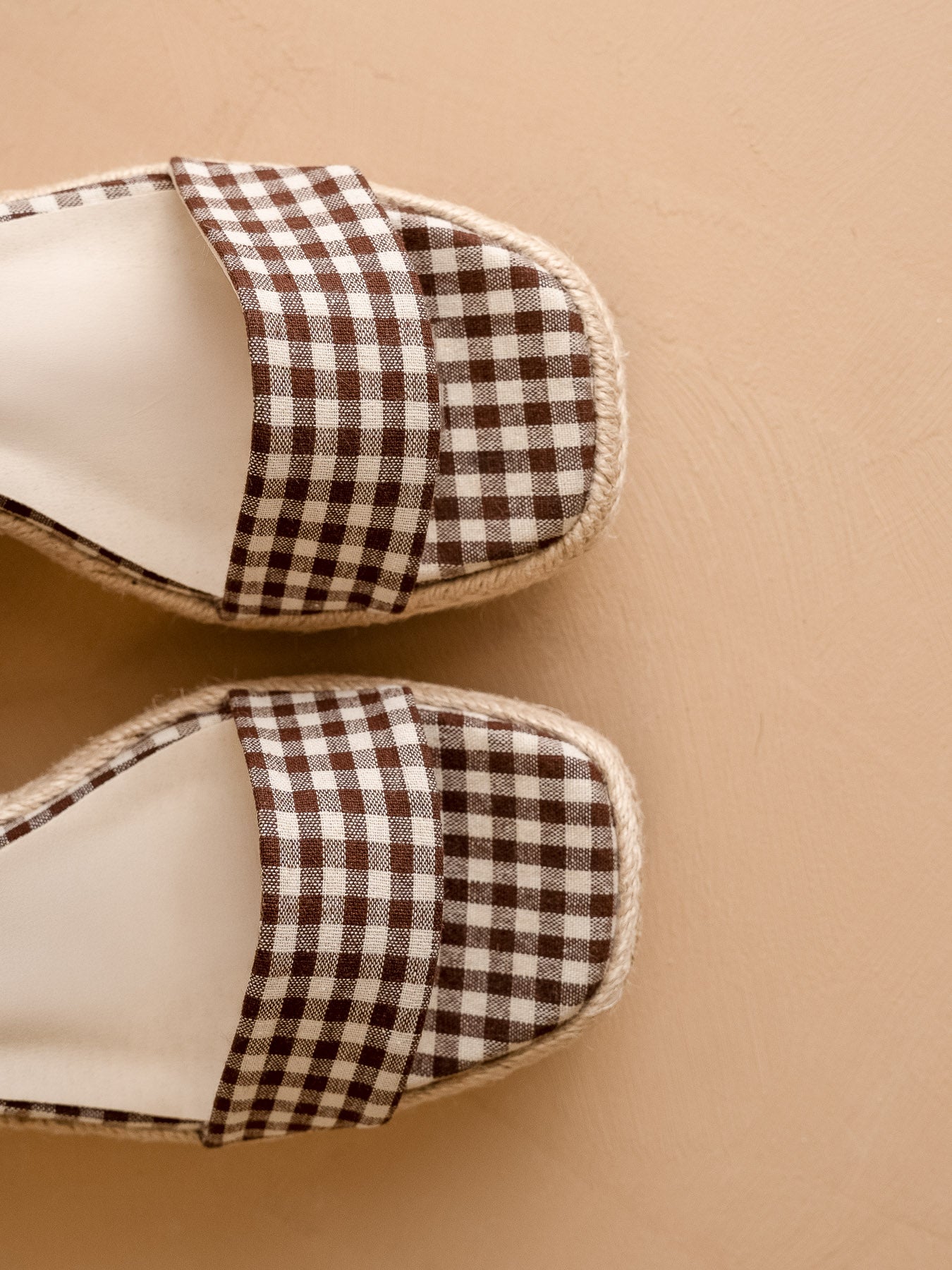 The Oceana | Coffee Gingham Wrap Wedge
