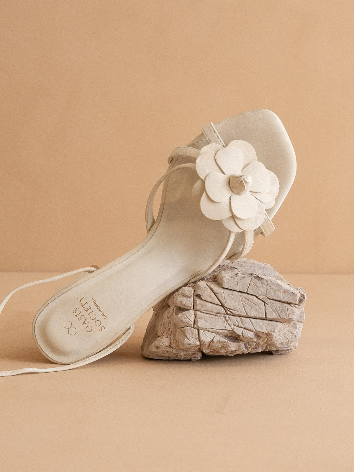 The Roseville Off White Strappy Lace-Up Rose Heel – Oasis