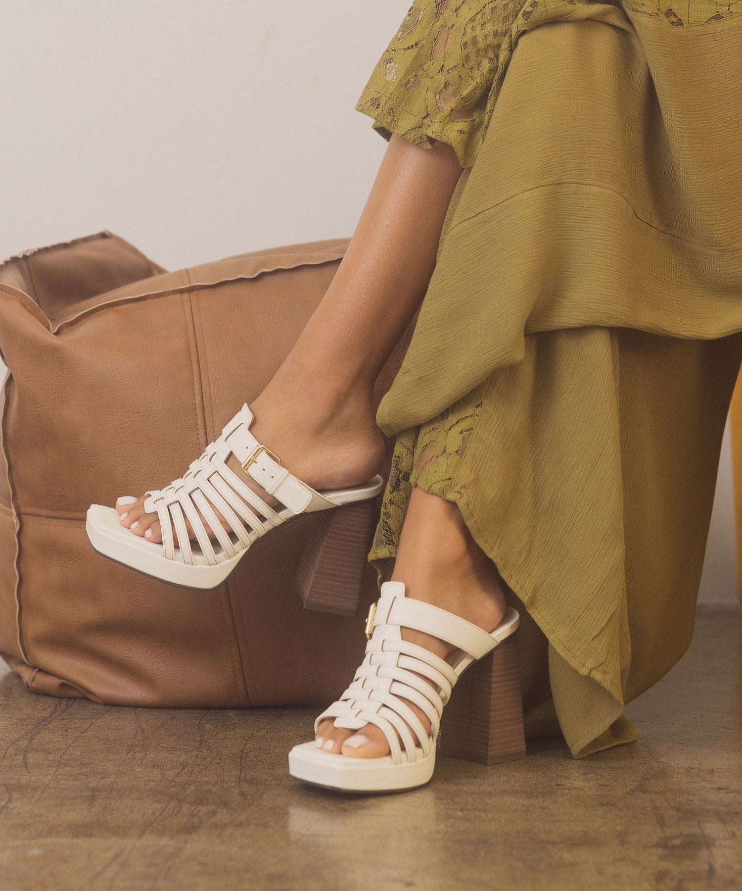 The Rome | White Basket Weave Inspired Sandal on A Platform Heel