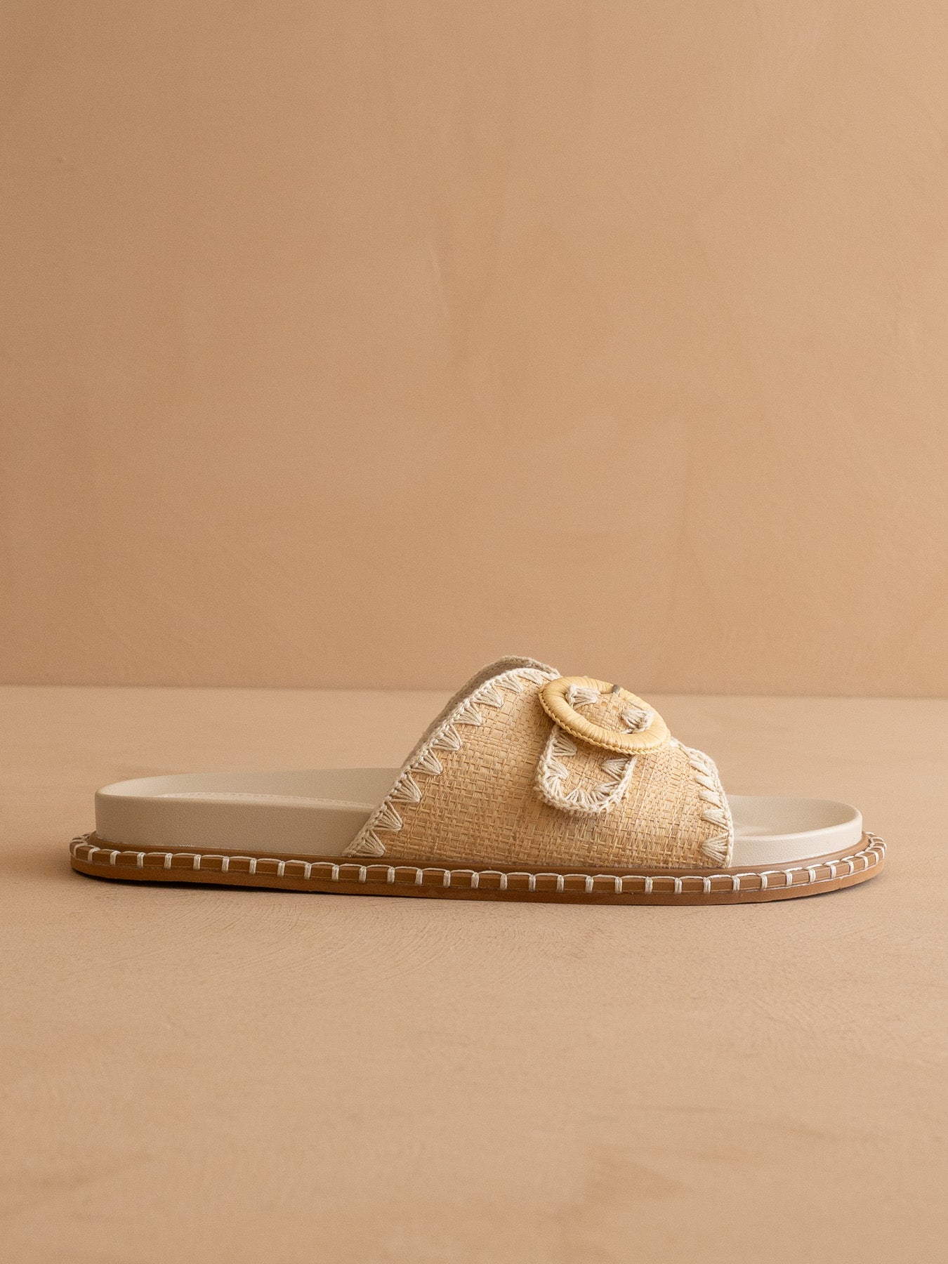 The Sunnie | Natural Raffia Buckle Slide