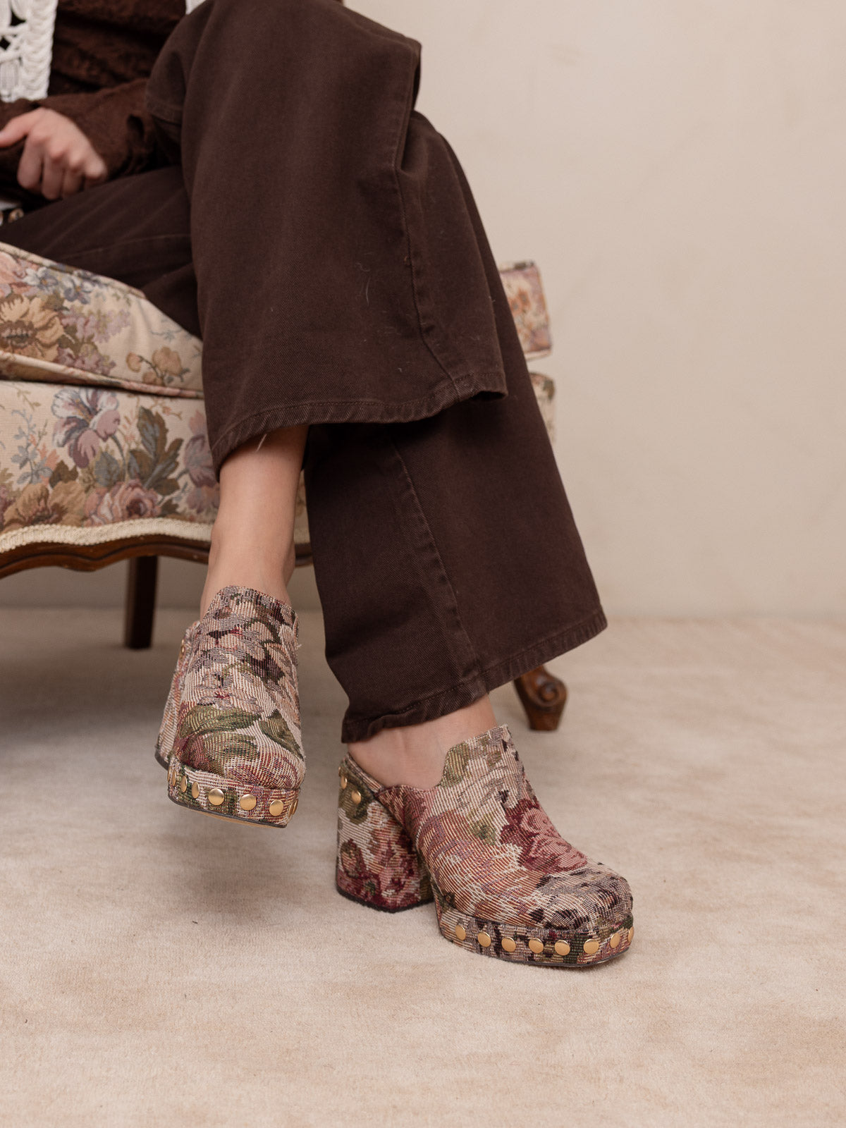 The Sierra | Mauve Tapestry Platform Clog Mule