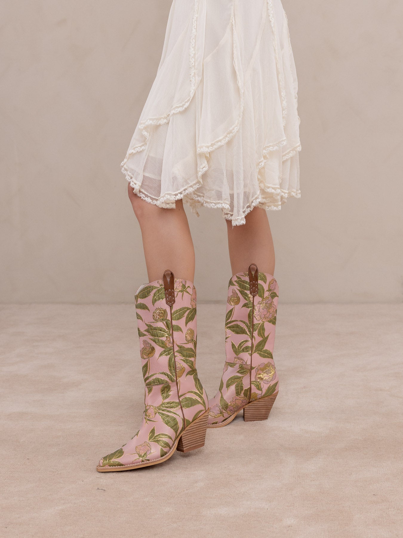 The Tesha | Rose Garden Floral Cowboy Boot – Oasis Society x Free